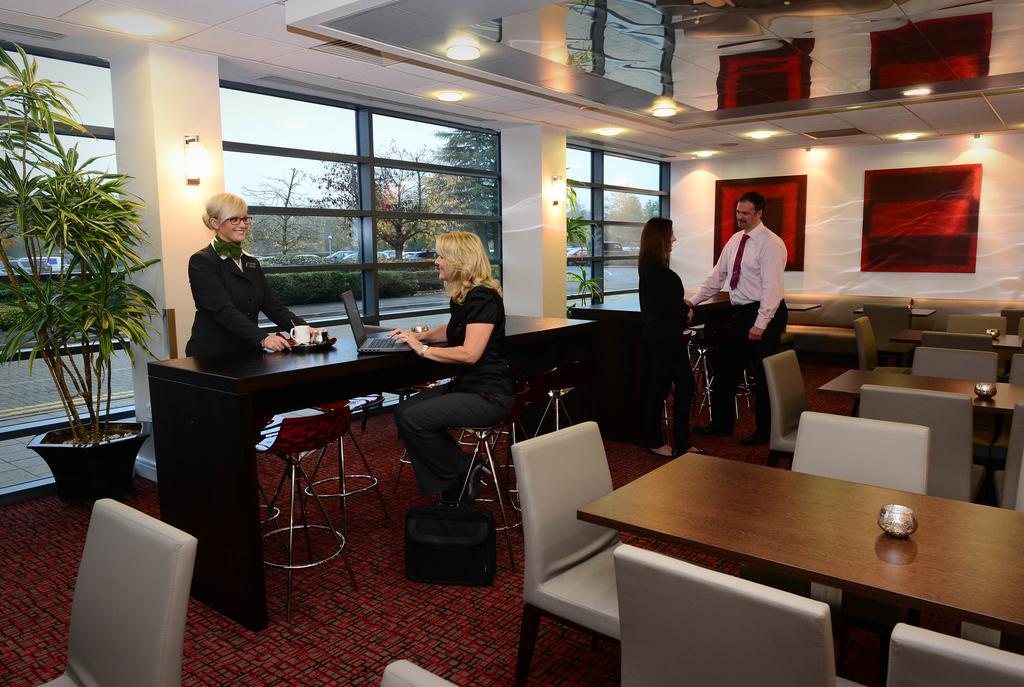International Hotel Telford Exterior foto
